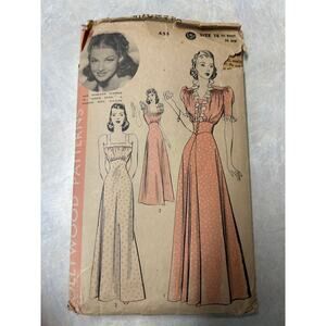 Vintage 1940's Hollywood Pattern #455 Ann Sheridan Nightdress Negligee Size 16